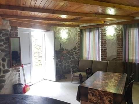 Old House Hotel Ureki Extérieur photo
