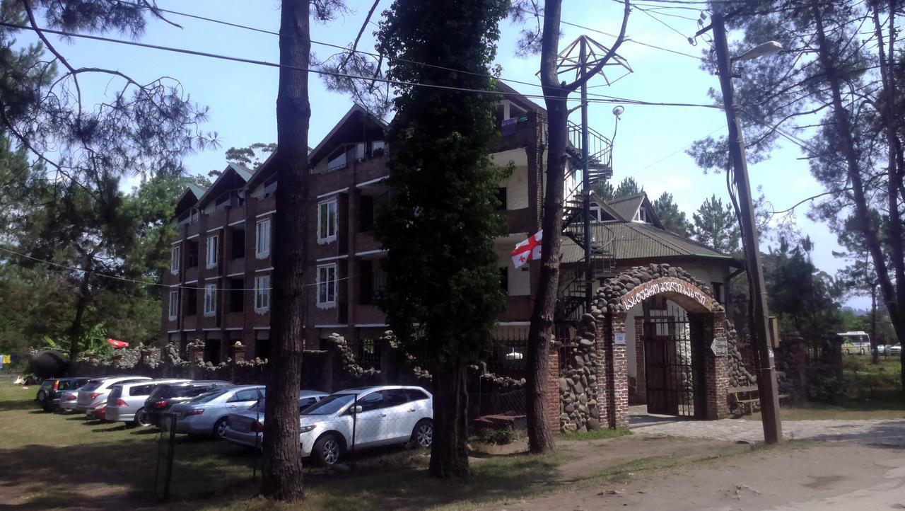 Old House Hotel Ureki Extérieur photo
